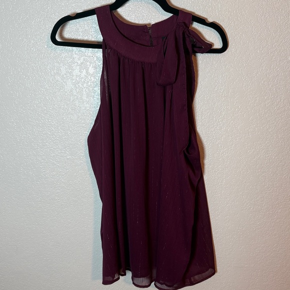 Torrid Burgundy Chiffon Crinkle Lurex Halter Blouse Tie Detail Size 1X - Picture 3 of 8